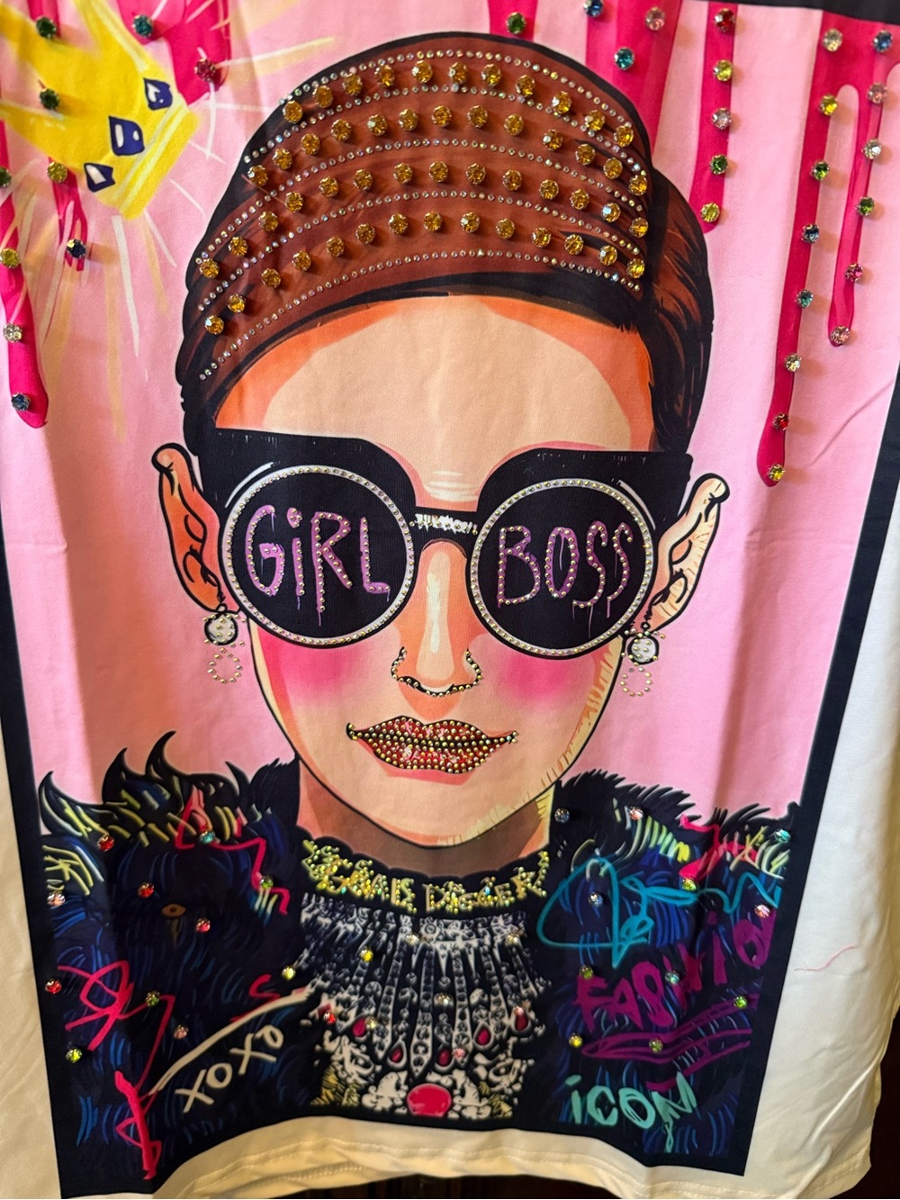 Girl Boss Graphic Ladies T-Shirt — White with Pink Art Fits L/Xl - Picture 2 of 3